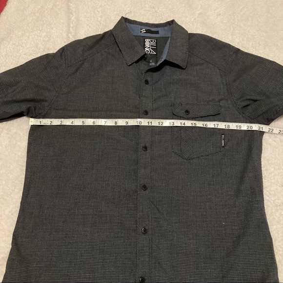 BILLABONG Black and white plaid button up short sleeve shirt - Picture 5 of 7